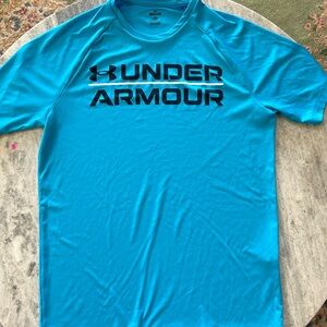 Under Armour Performance T-Shirt. Men’s Small